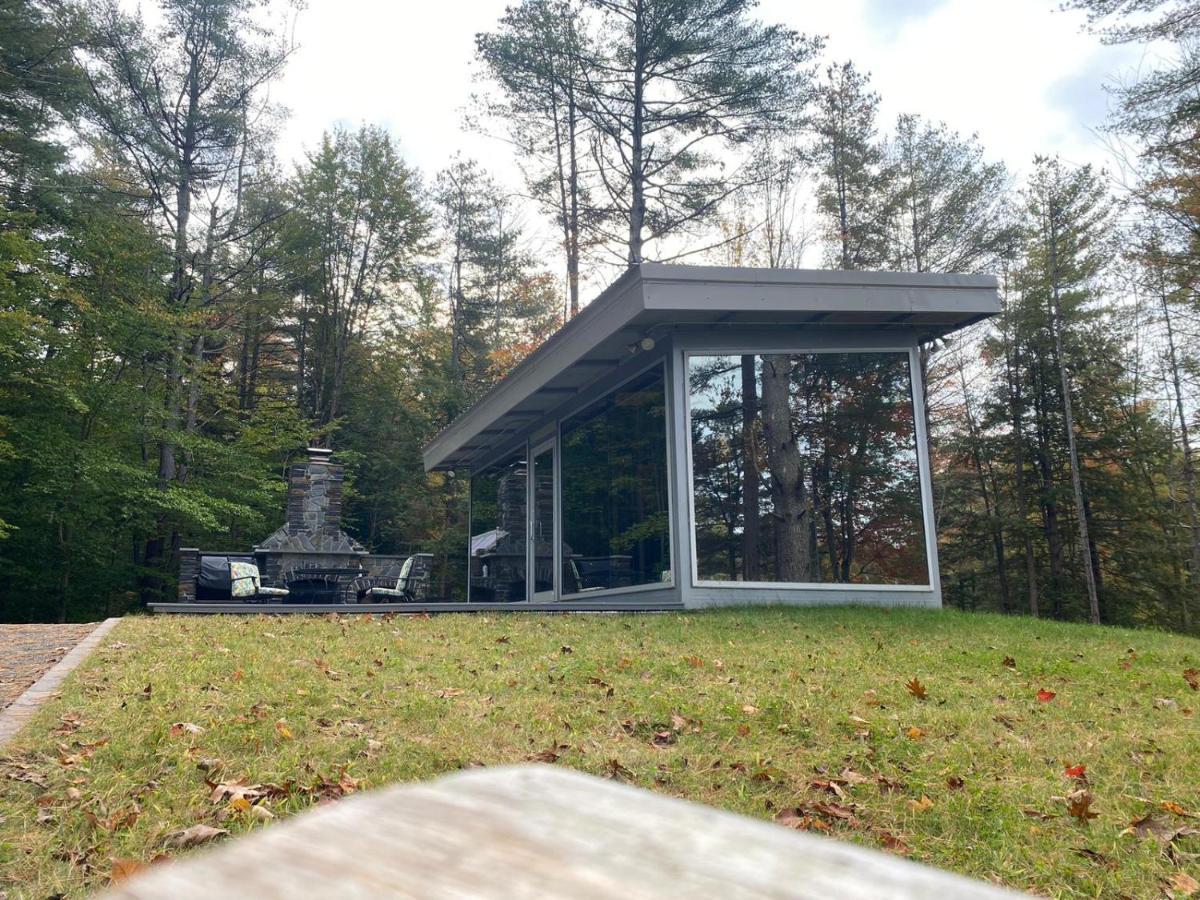 Guilford Vermont Mirror House 빌라 외부 사진