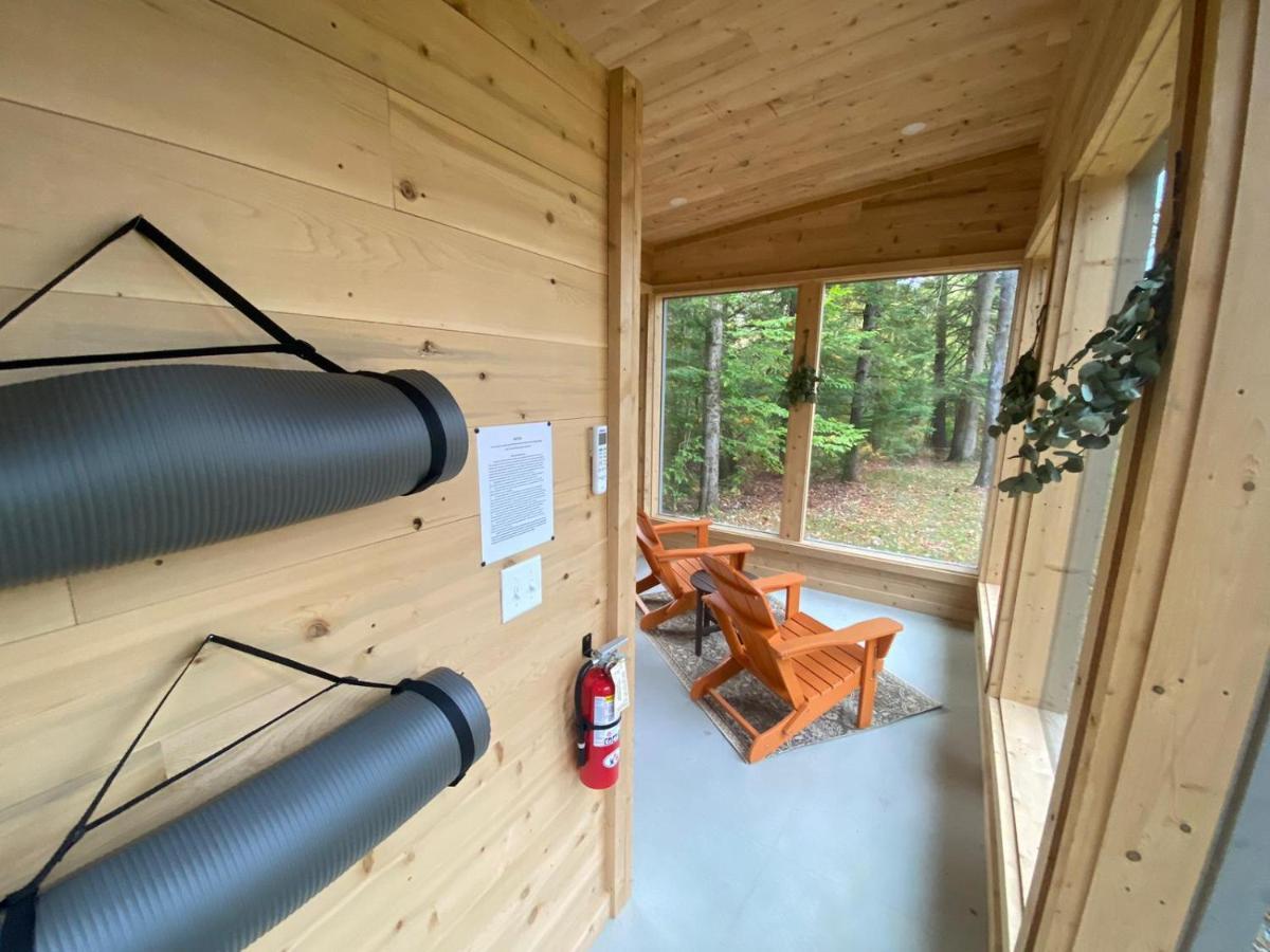 Guilford Vermont Mirror House 빌라 외부 사진